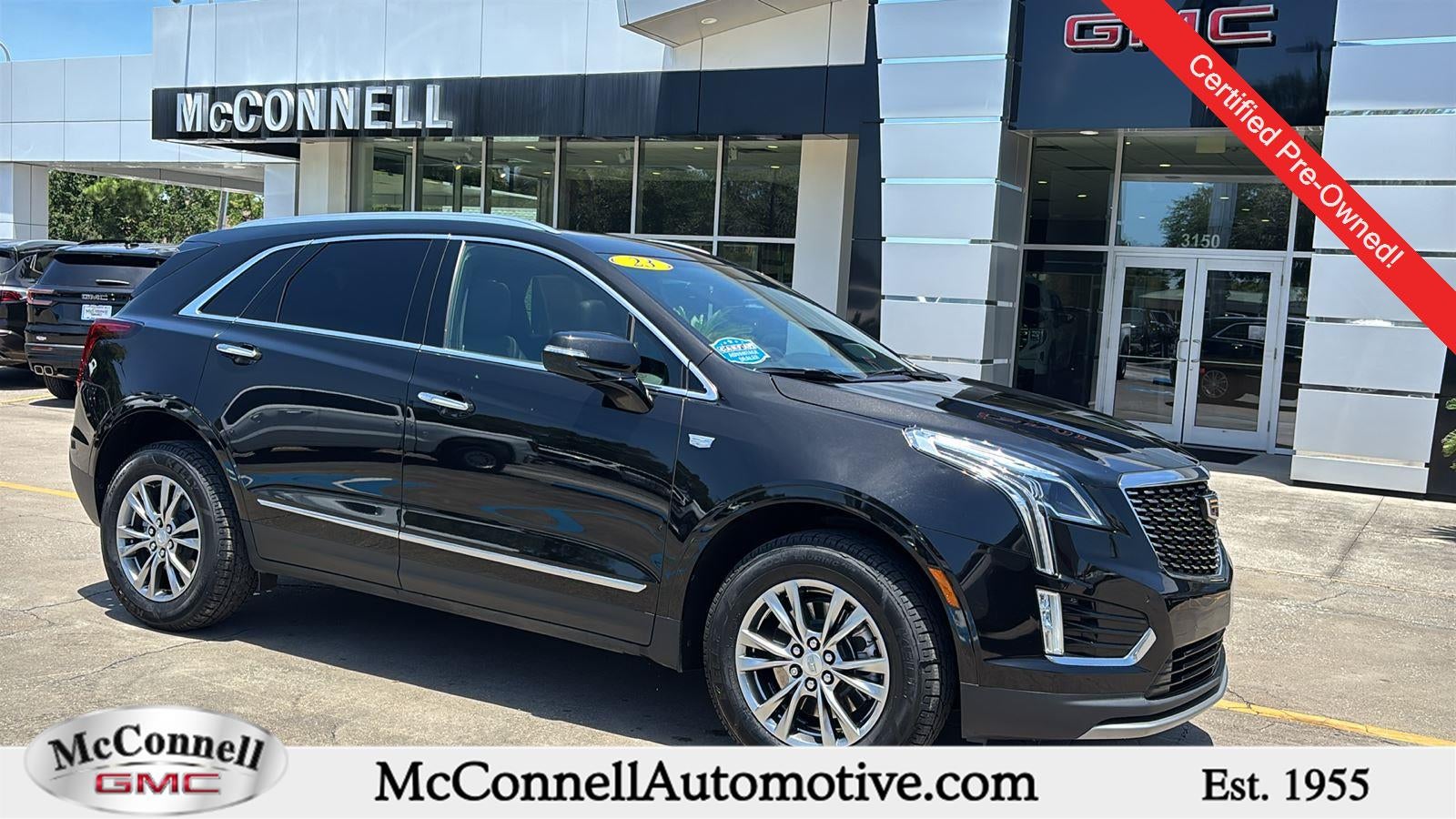 2023 Cadillac XT5 Premium Luxury in Stellar Black Metallic — front three-quarter view